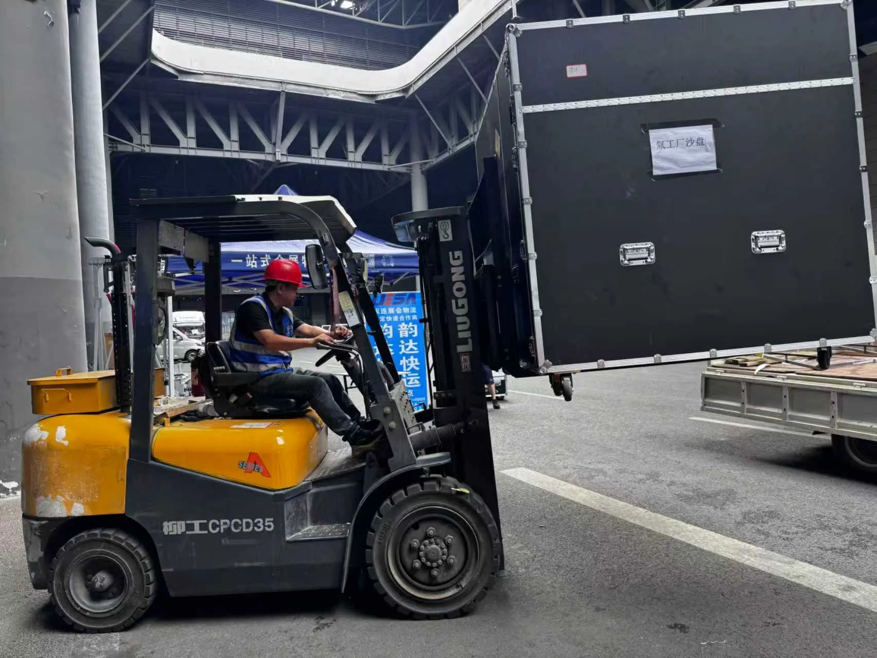 0f7d3f9e7b6473242aecacde1009aadc