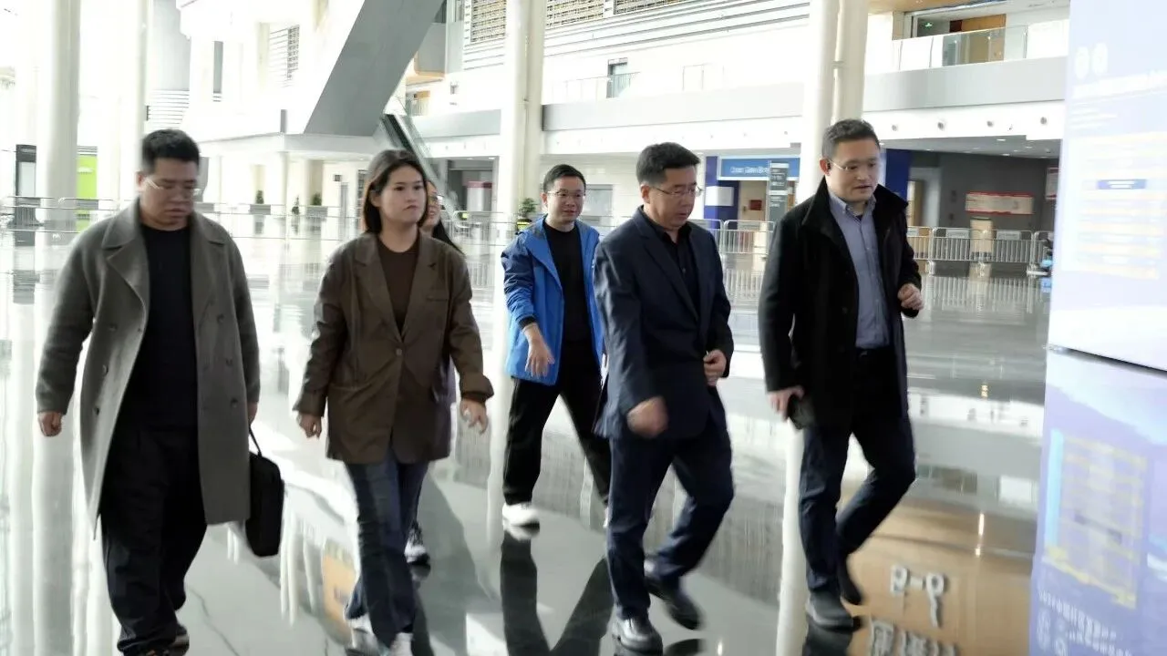 c54e8325d1e471cc6c47f6862c5fa3eb